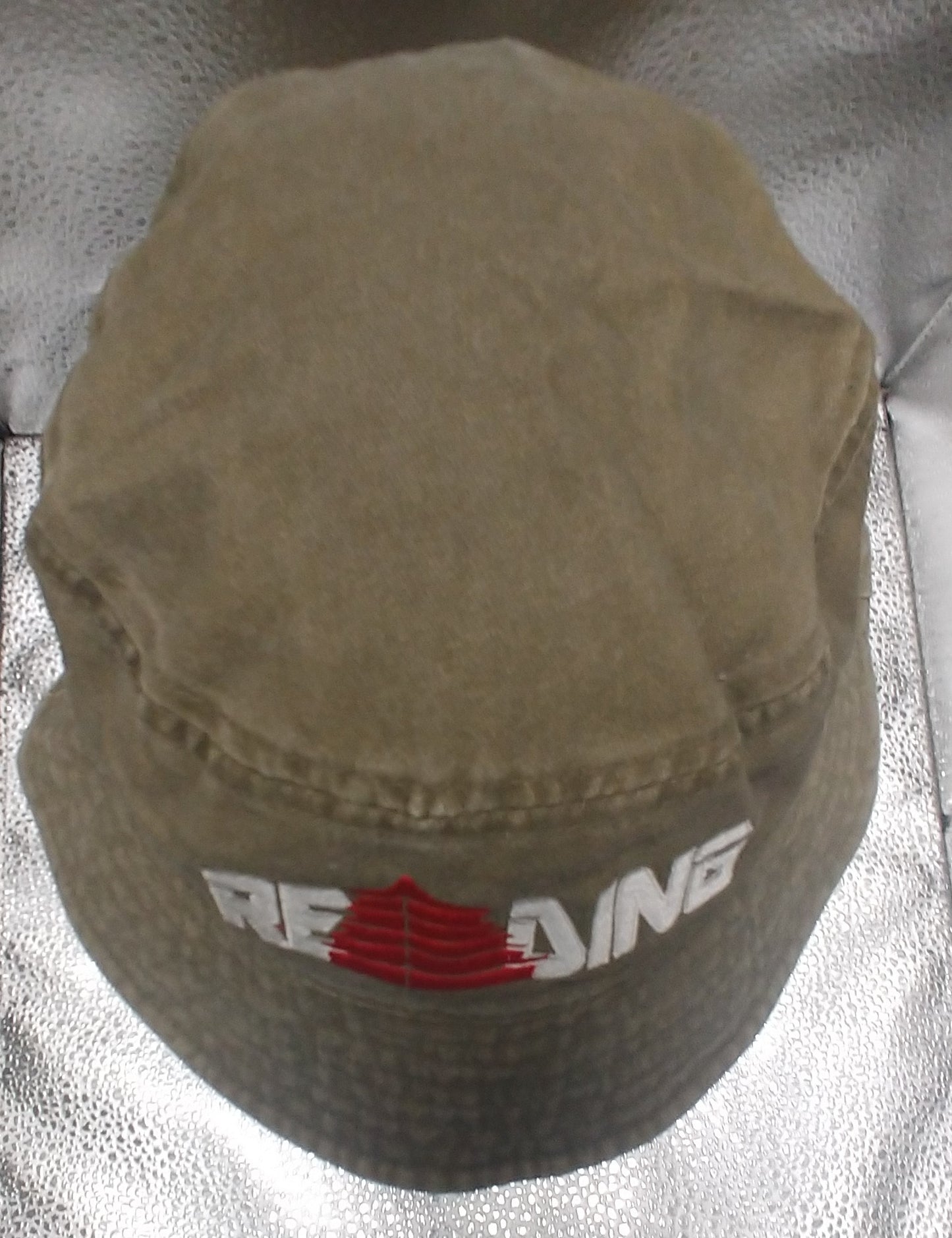 Reading Bucket Hat Faded Olive