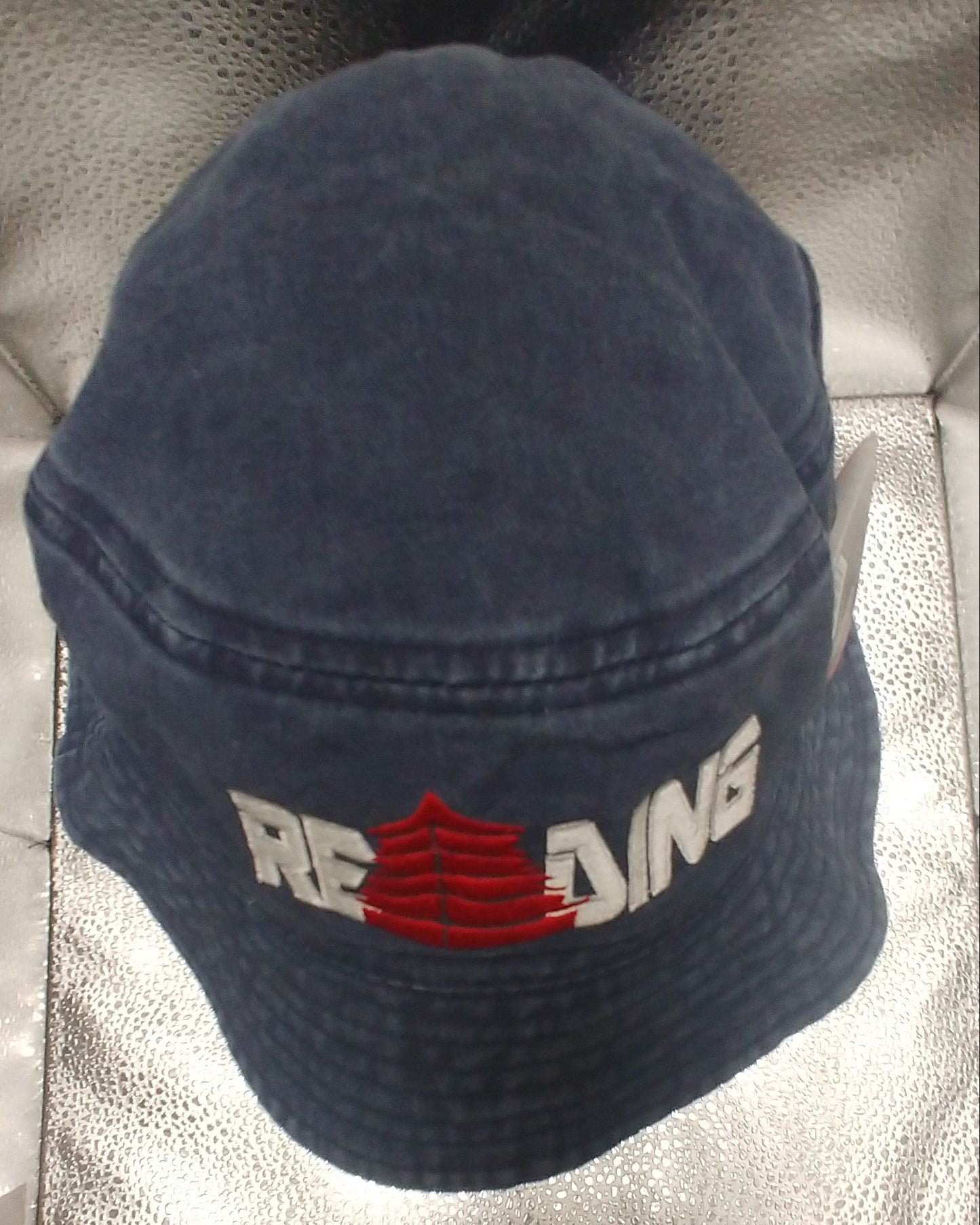Reading Bucket Hat Faded Denim