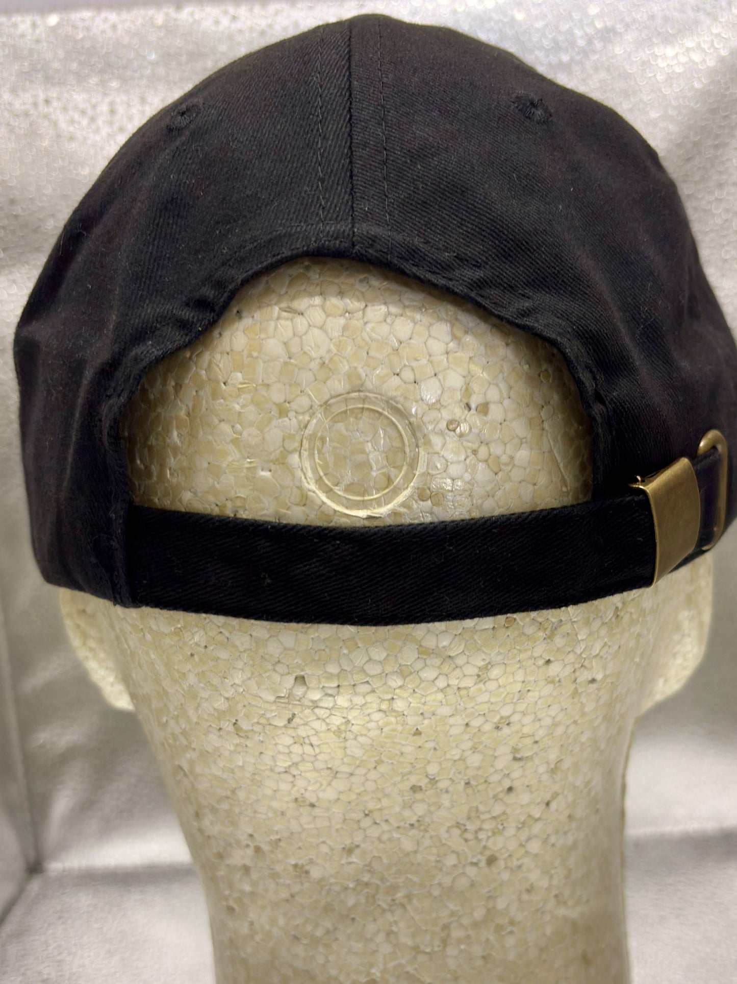 Pagoda Black Cap
